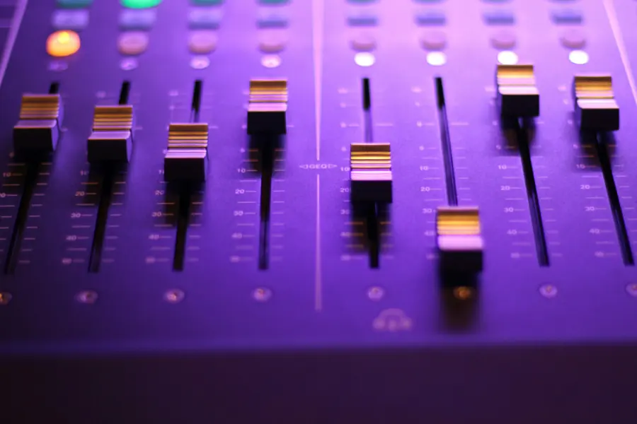 Sound Branding Beispiele: 12 Marken, die man am Klang erkennt